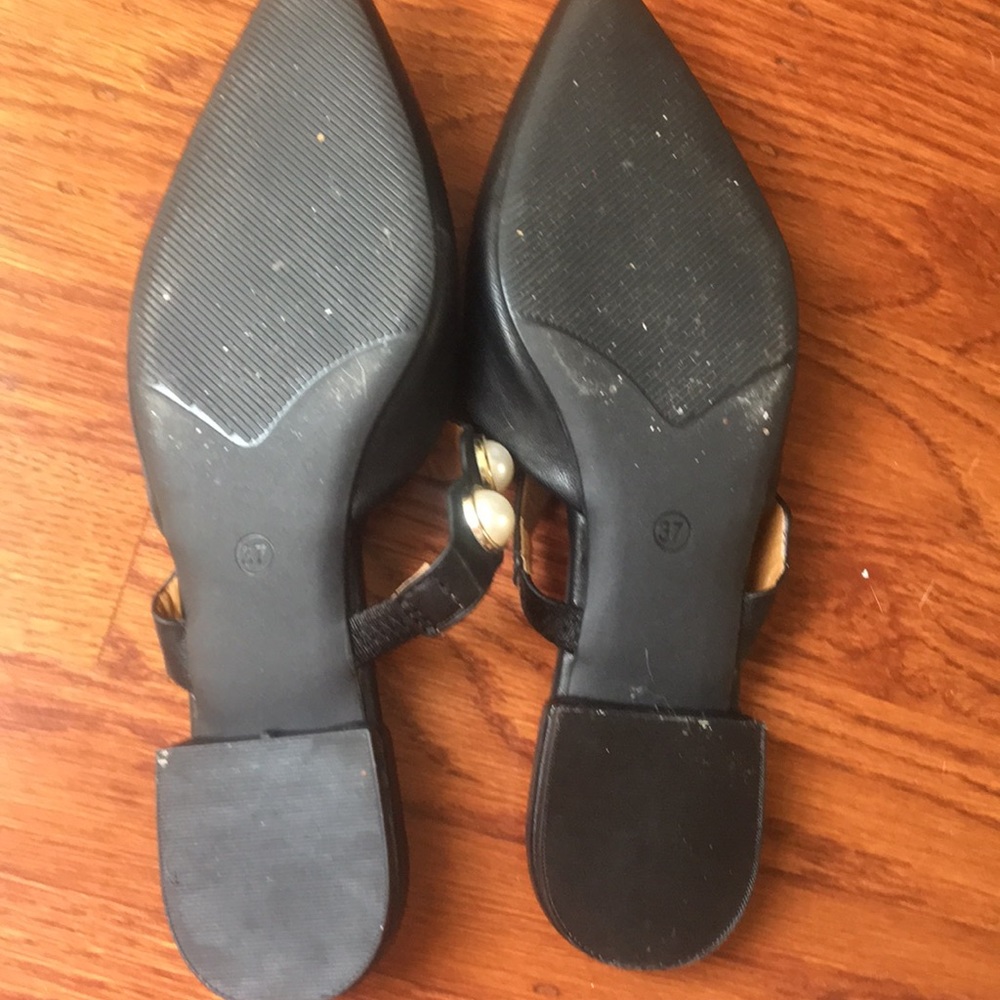 Cute Flats - image 3